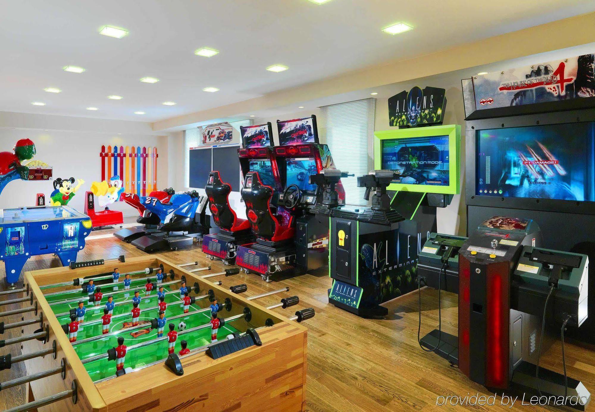Tsaghkadzor Marriott Hotel מראה חיצוני תמונה