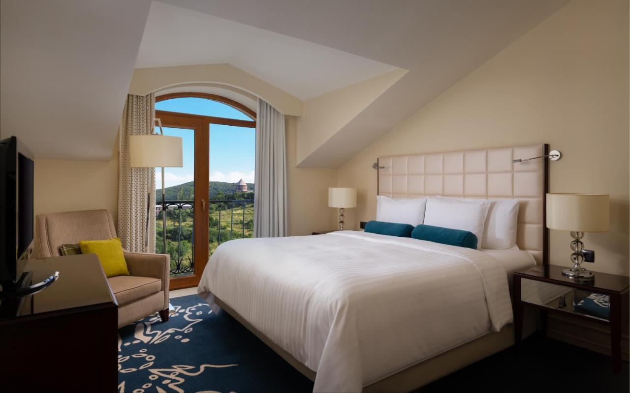 Tsaghkadzor Marriott Hotel מראה חיצוני תמונה